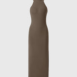 Vestido de Gola Alta com Decote