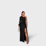 Amelia - Um vestido gracioso com uma finesse impecável