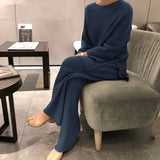 Conjunto de 2 Peças: Sweater de Malha e Calças Largas