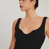 Vestido com Decote em V