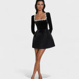 Vera - Mini Vestido de Veludo