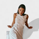 Isabela - Vestido com Bordado Floral