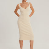 Vestido com Decote em V