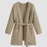 Cardigan Solto e Aconchegante com Cinto e Bolsos