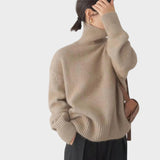 Isabel - Blusa de Gola Alta