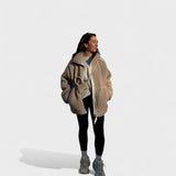 Vanda - Casaco Oversized com Gola Alta