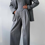 Dolce™ - Conjunto de Três Peças com Blazer Duplo