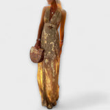 Vestido fluido com decote em V