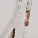 Celeste - Vestido Bordado Floral