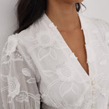 Celeste - Vestido Bordado Floral