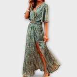 Isabela – Vestido com Decote em V