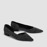 Sapatilhas com Bico Fino e Strass