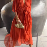 Monica™ | Vestido com Decote em V