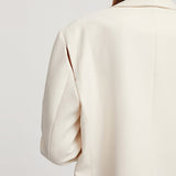 Blazer Chic com Recortes